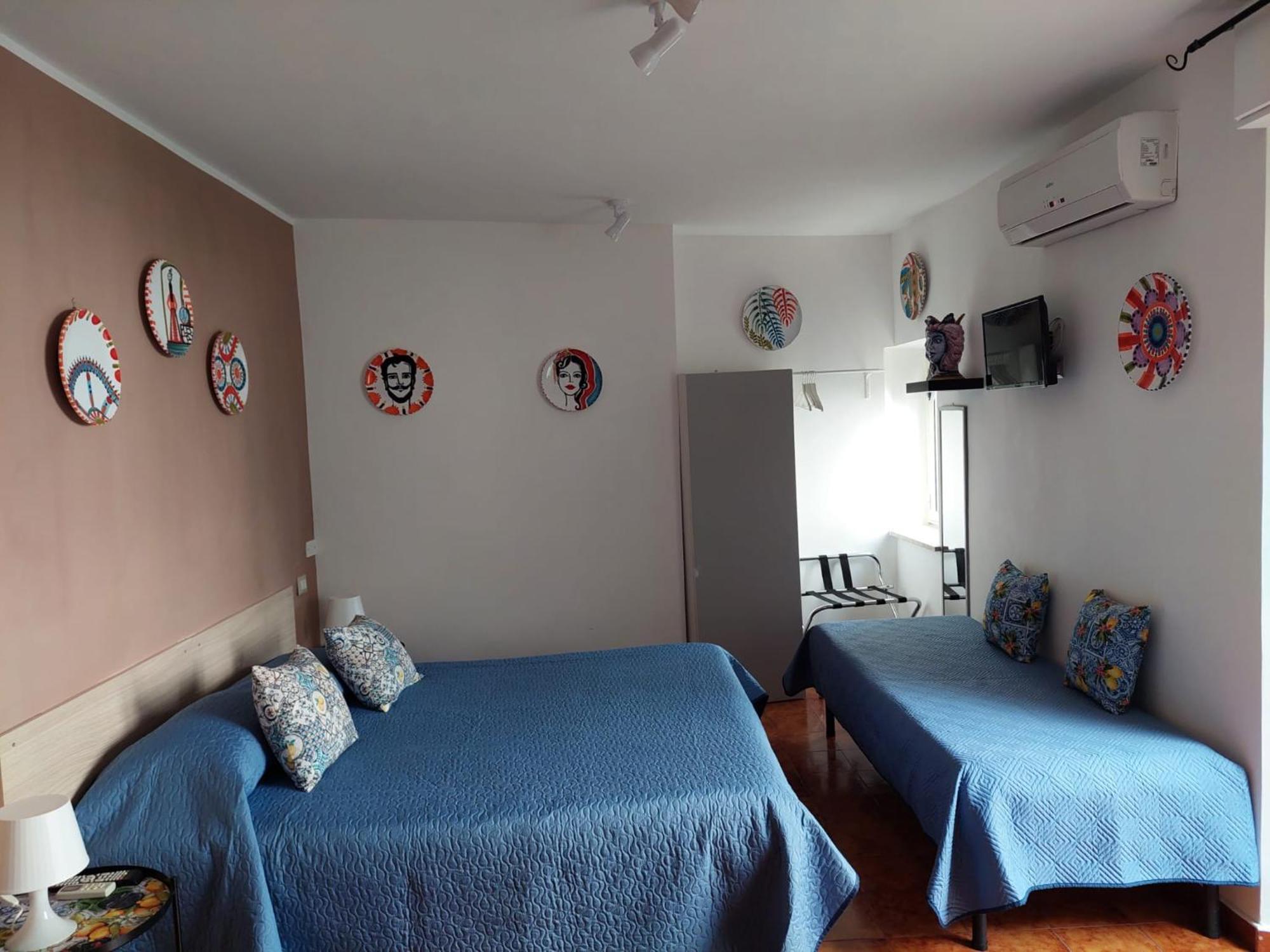 Al Teatro Antico Rooms & House Taormina Exterior photo